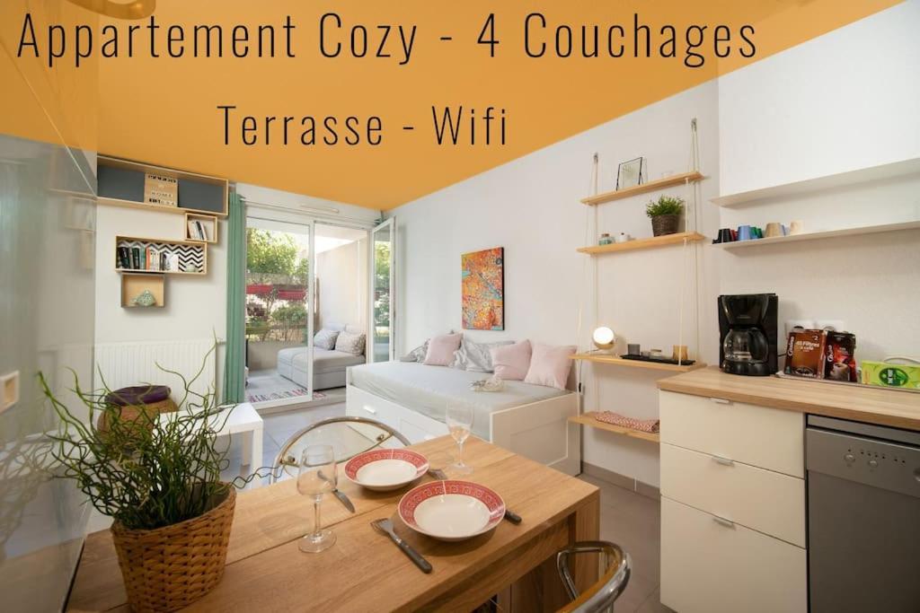 Fully Equipped Apartment With Terrace Sleeps 4 Marseille Bagian luar foto